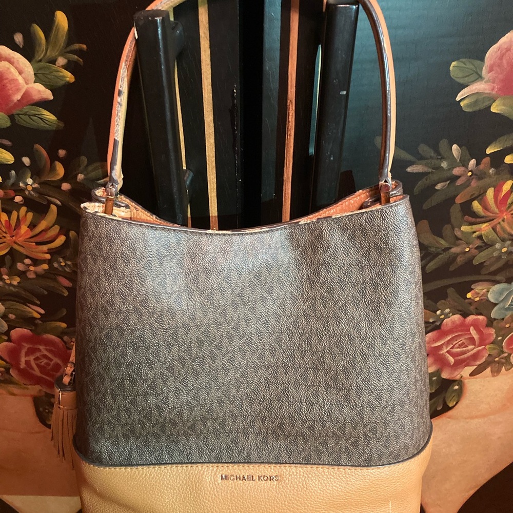 👜 One of my favorites!!!